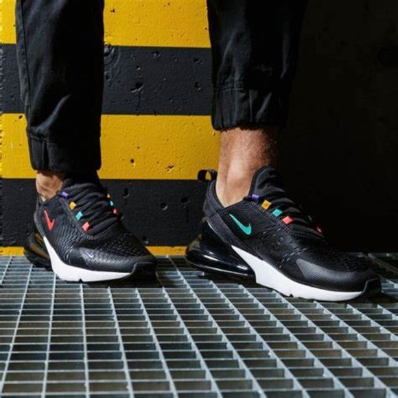 air 270 gray